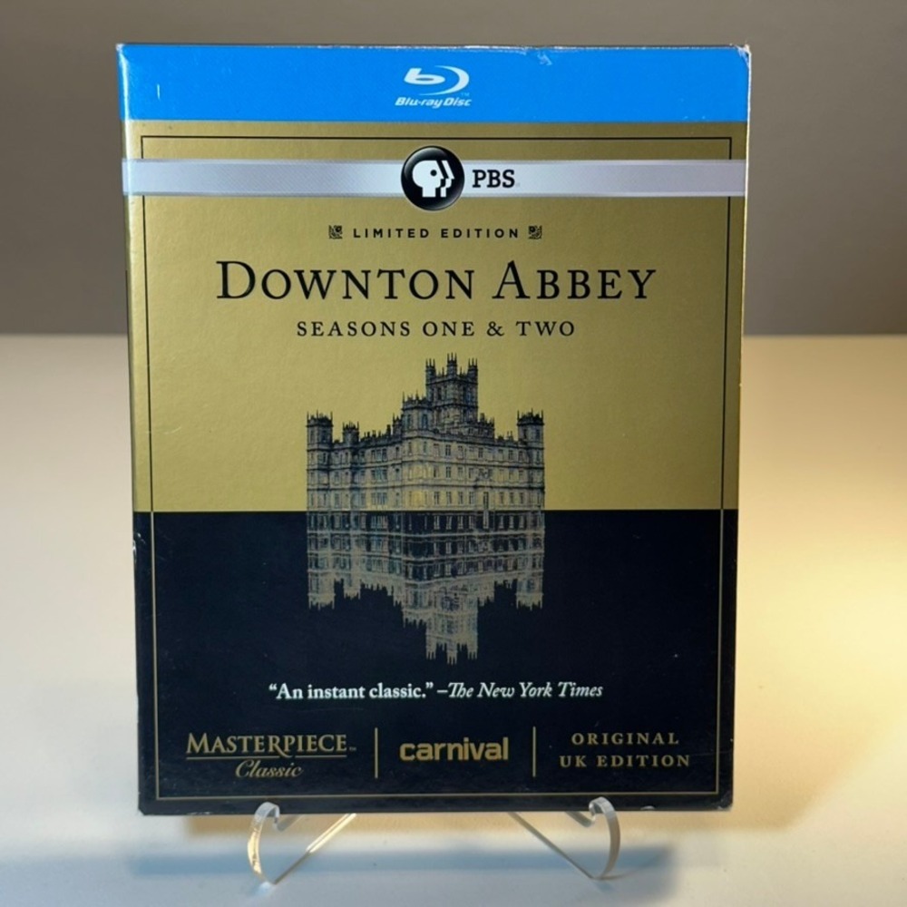 Downton Abbey Seasons One and Two Limited Blu Ray Box Set Masterpiece PBS